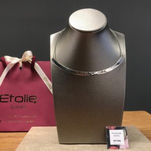 Girocollo semirigido in argento 925 martellato della collezione Hand Made by Etoile Gioielli